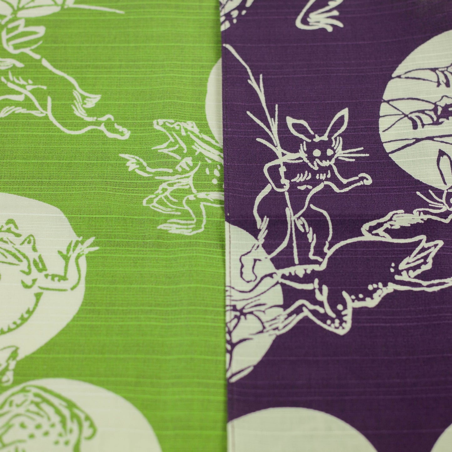 Furoshiki reversible Chojyugiga de 50 cm | Morado y verde