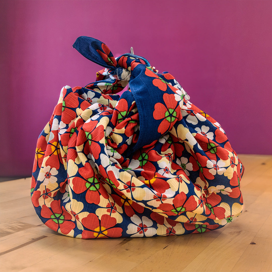 Isetatsu Furoshiki 90cm | Hana (navy)