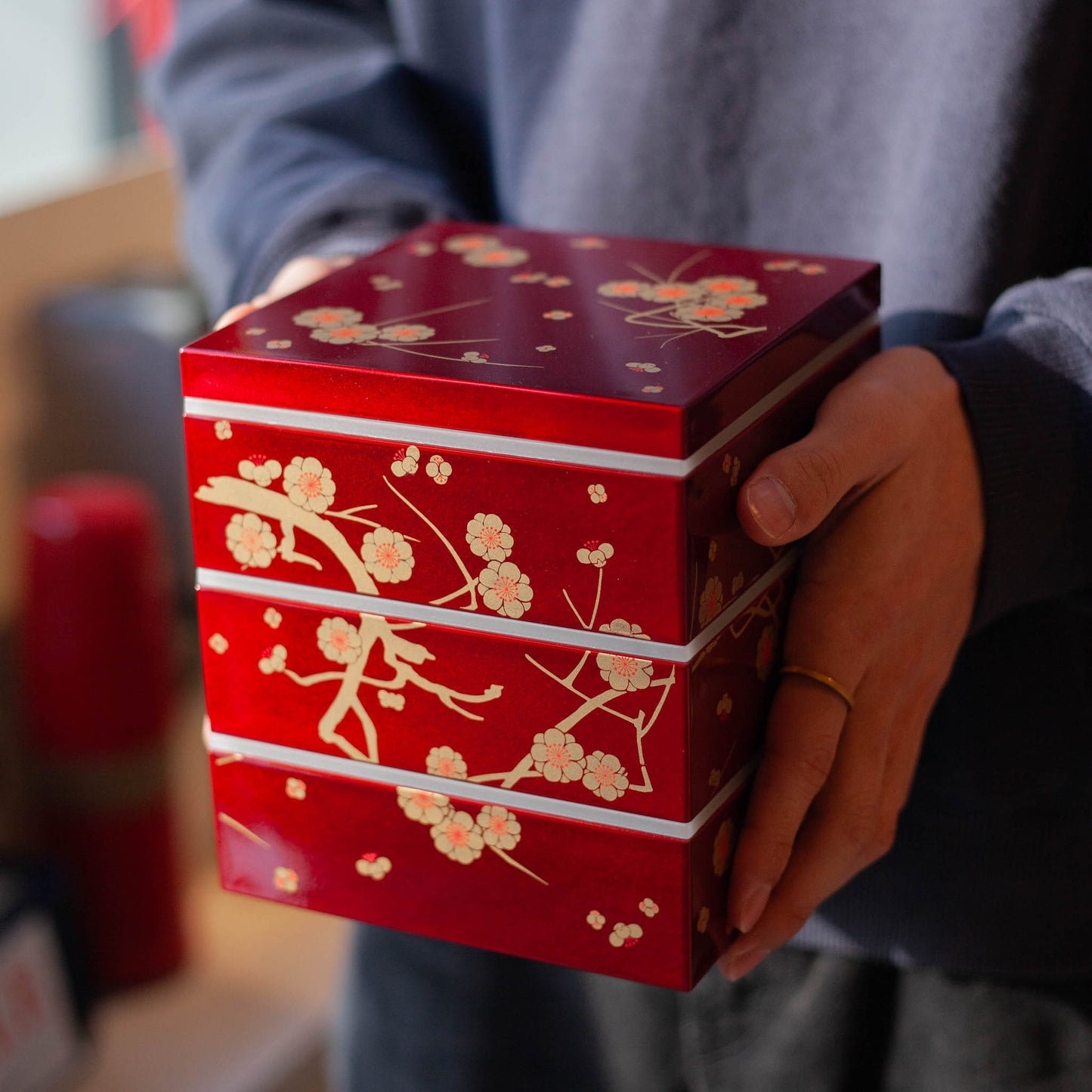 Plum Blossom Bento Box | Red (15cm)