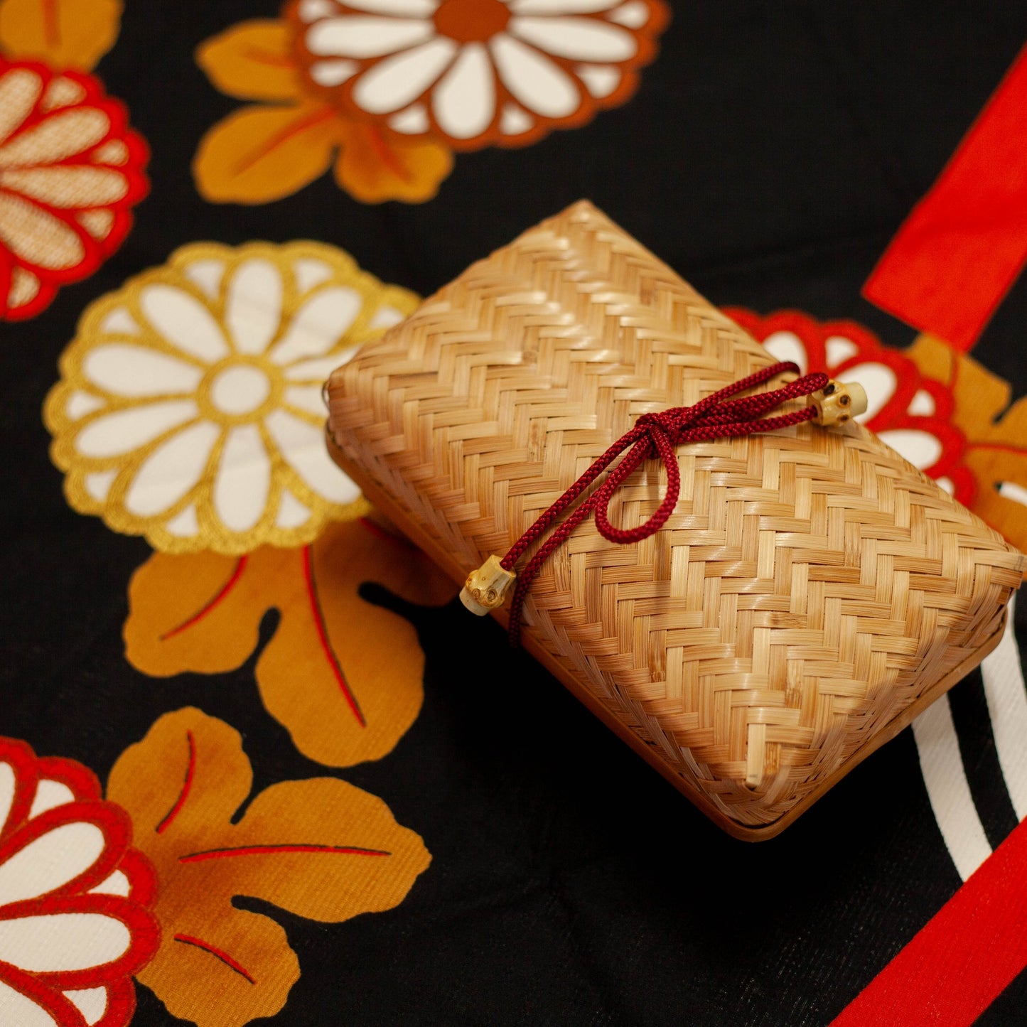 Caja Bento de Bambú Tejido