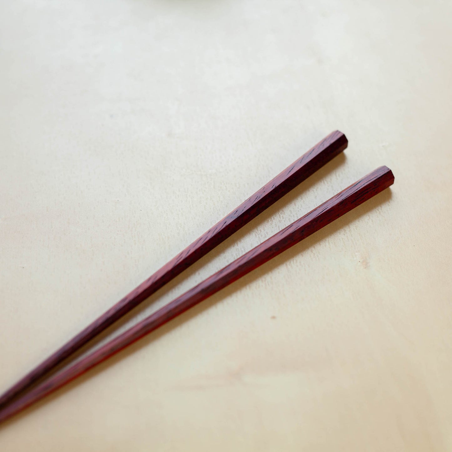 Miyama Octagon Chopsticks 38 | Benishitan
