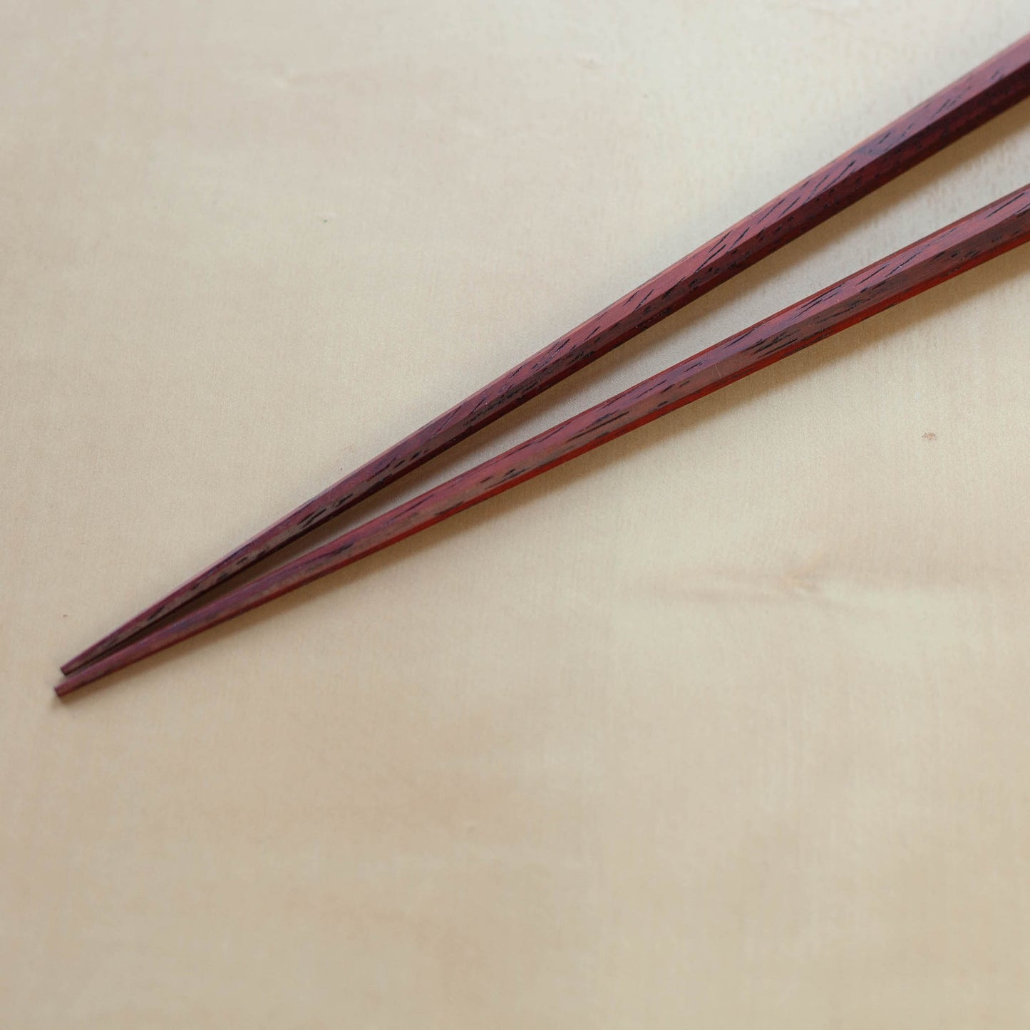 Miyama Octagon Chopsticks 38 | Benishitan