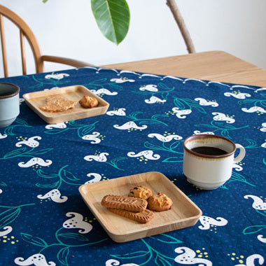 Aquadrop Water-Repellent Organic Cotton Furoshiki 100cm | Navy Lillies