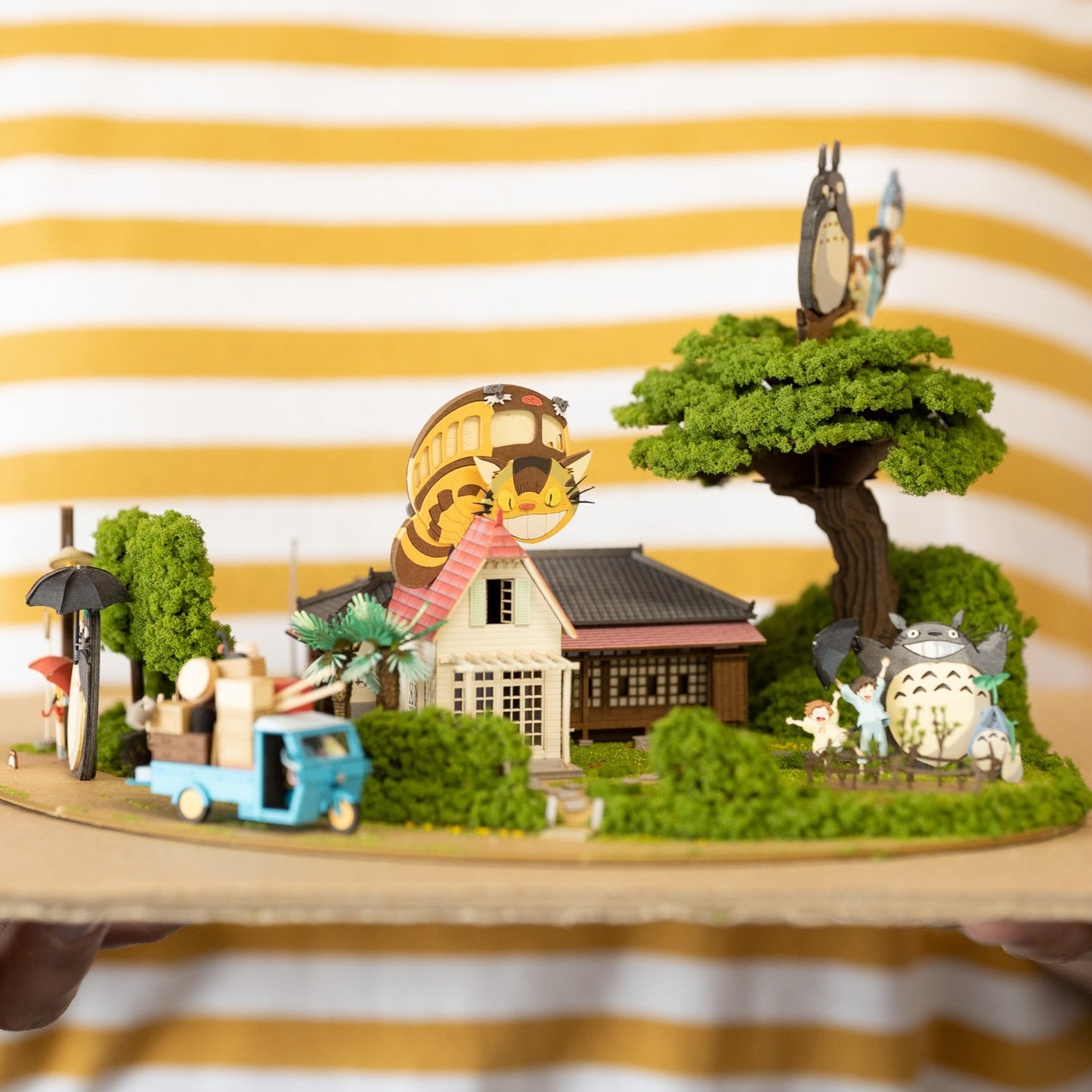 Ghibli Miniatuart Diorama | A Whole Lot of Totoro