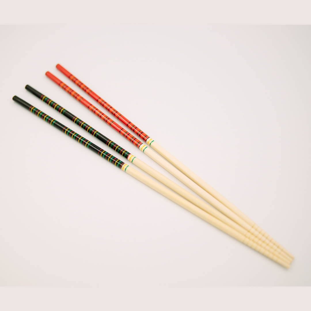  Tanaka Hashi Palillos de cocina largos japoneses, hechos en  Japón, palillos de cocina Saibashi de madera de bambú, 13 pulgadas, rojo,  13 x 0.31 pulgadas : Hogar y Cocina