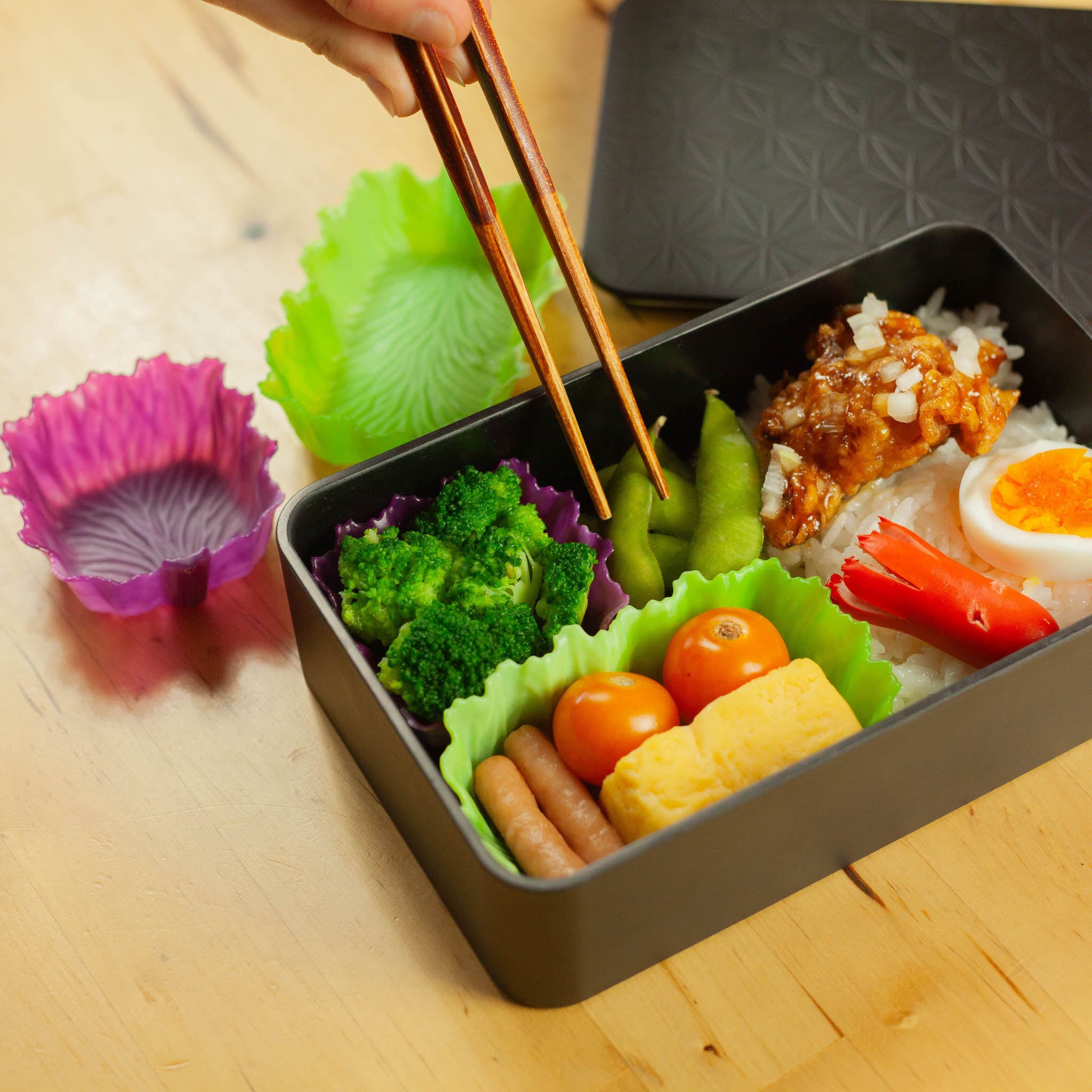 Organize your bento with cups and dividers