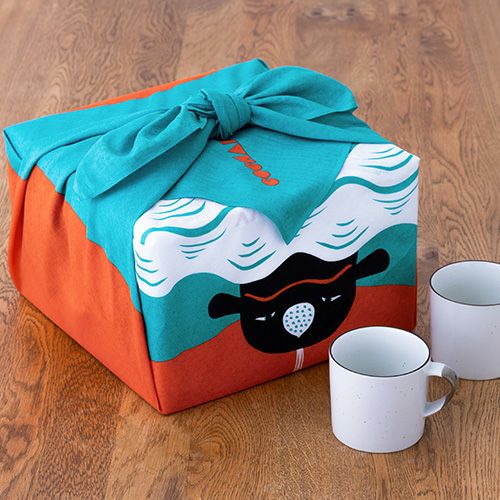 Cochae Musubi Furoshiki 100cm | Whale in the Morning Sun