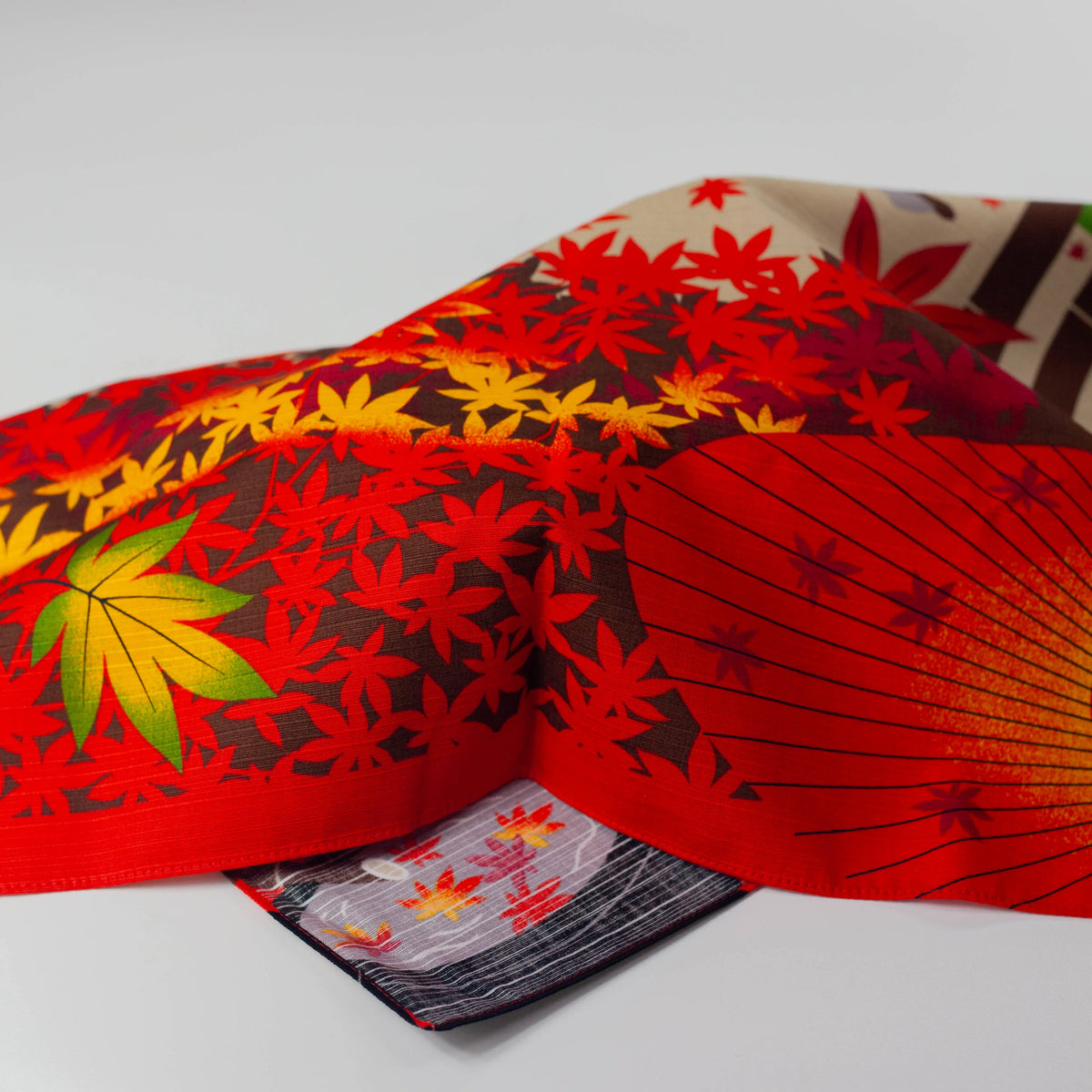 Mikeneko Momiji Furoshiki 50cm
