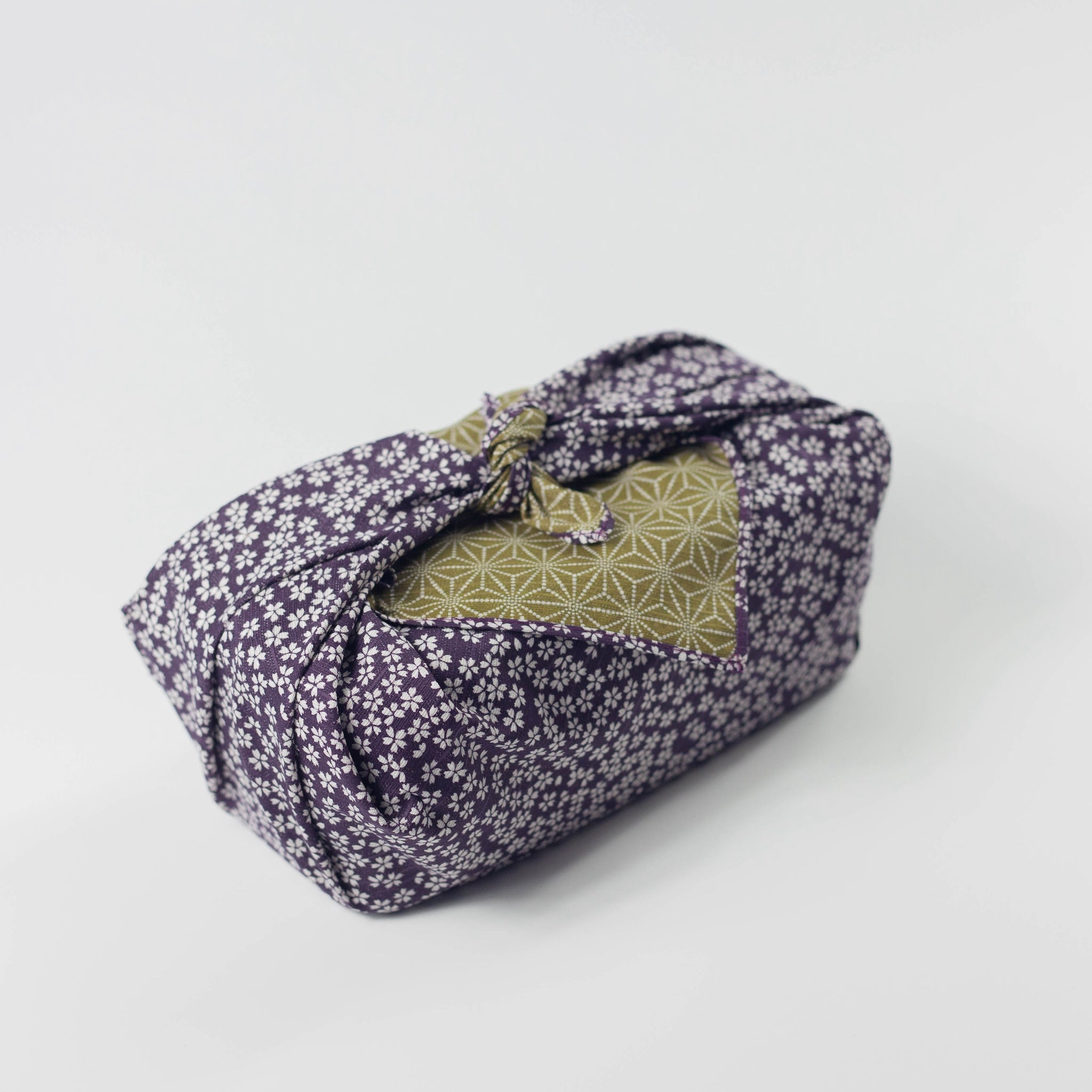 Doppelseitiges Furoshiki 50 cm | Asanoha Sakura Lila &amp; Grün