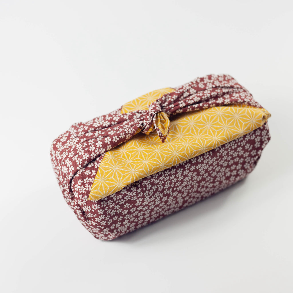 Furoshiki de doble cara de 50 cm | Asanoha Sakura granate y dorado