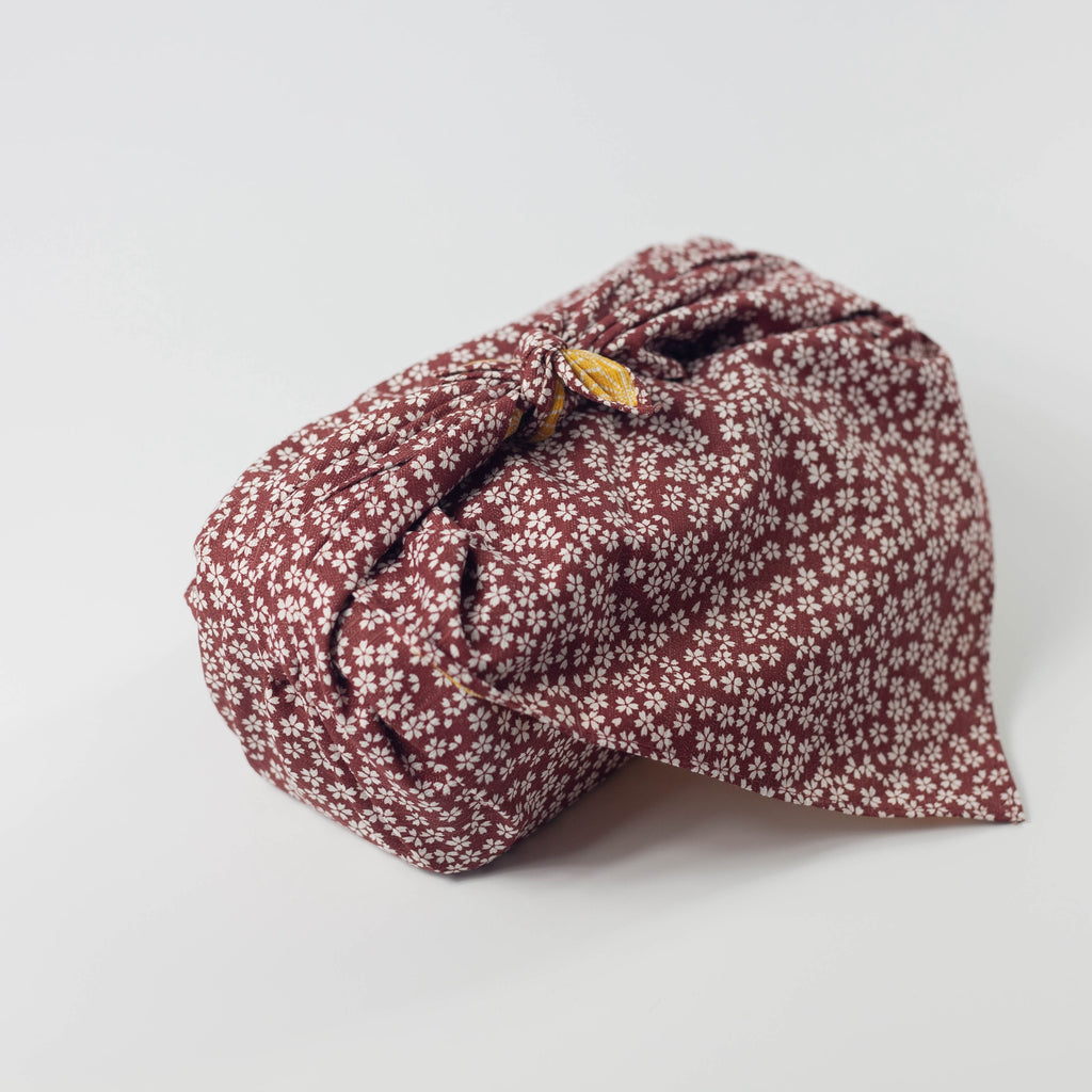 Furoshiki de doble cara de 50 cm | Asanoha Sakura granate y dorado