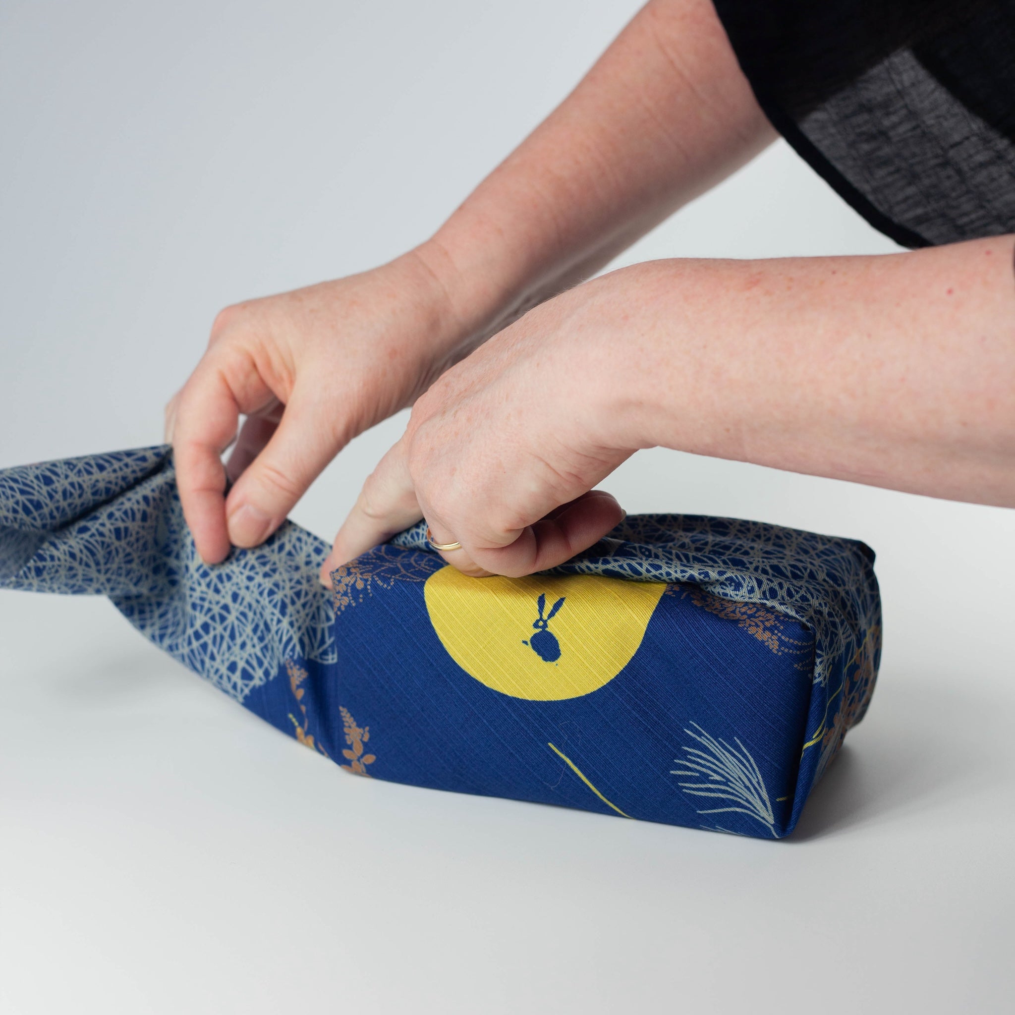 Tsukimi Usagi Furoshiki 50cm