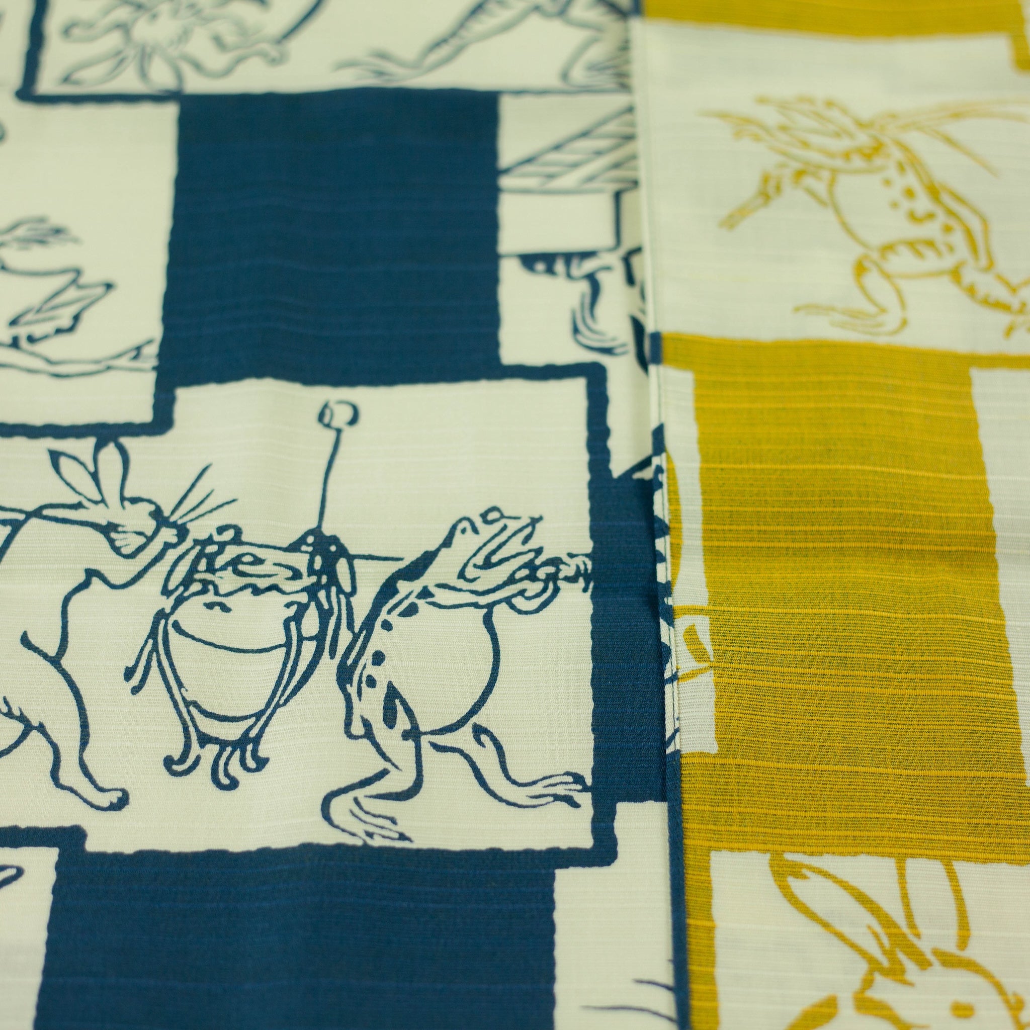 Chojyugiga Reversible Furoshiki 50cm | Blue & Yellow