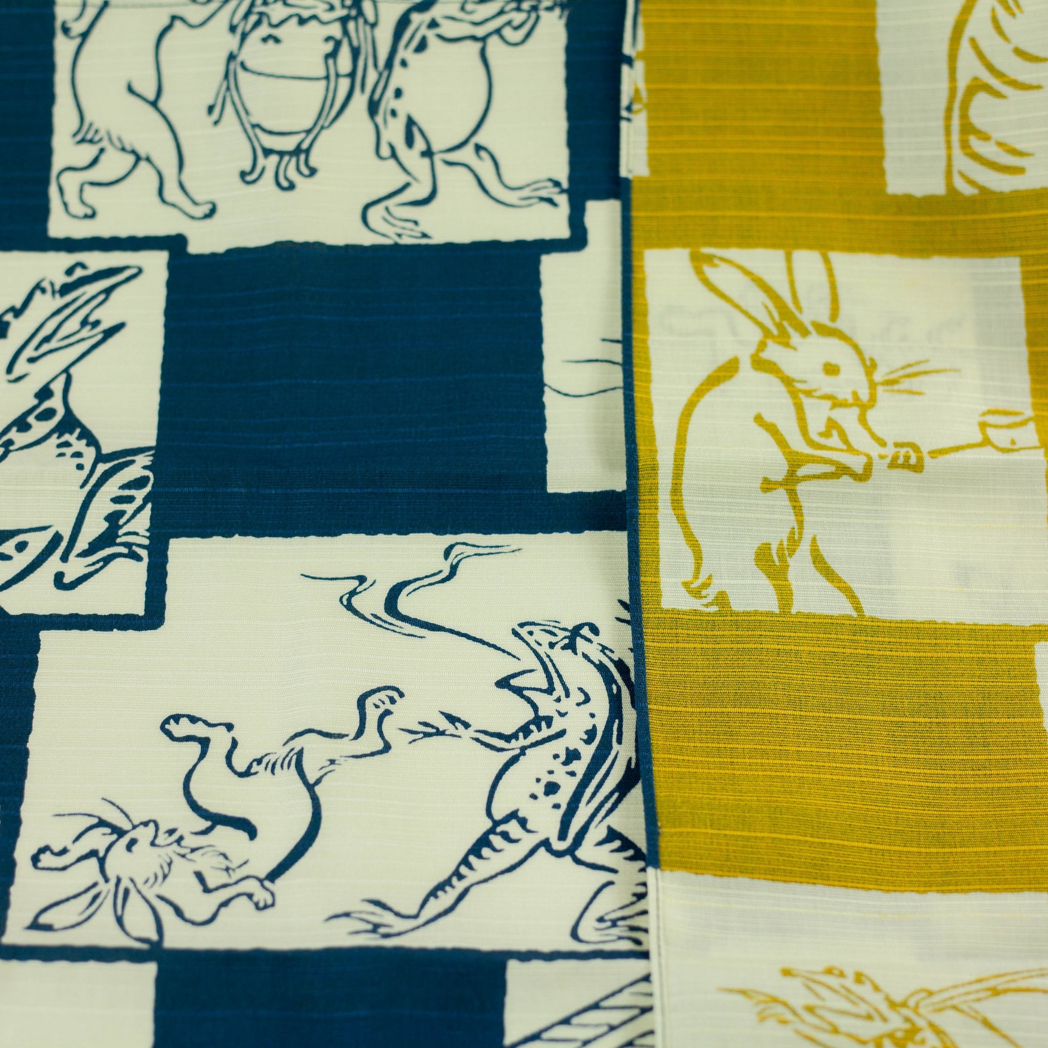 Chojyugiga Reversible Furoshiki 50cm (blue/yellow)