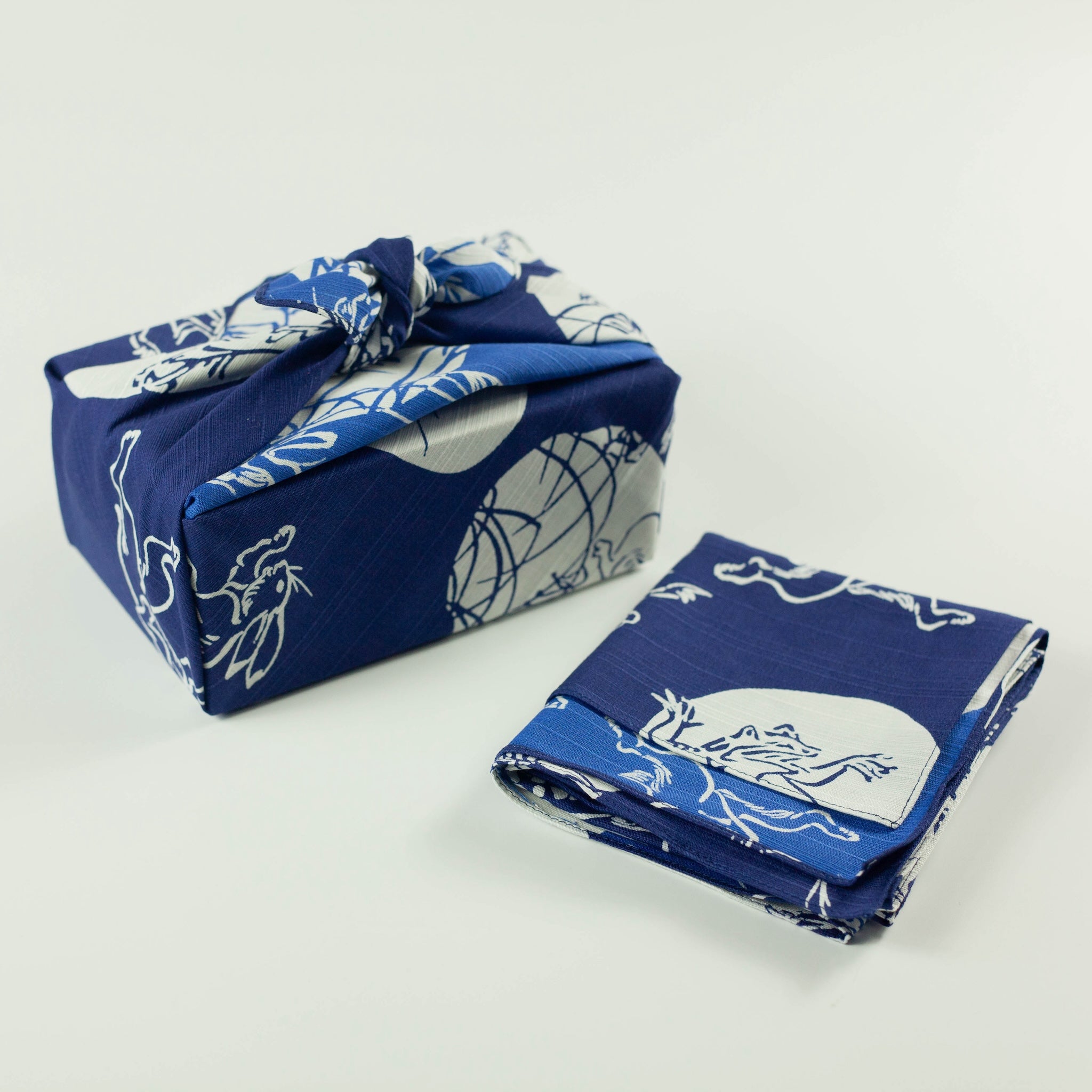Chojyugiga Reversible Furoshiki 50cm | Navy & Blue