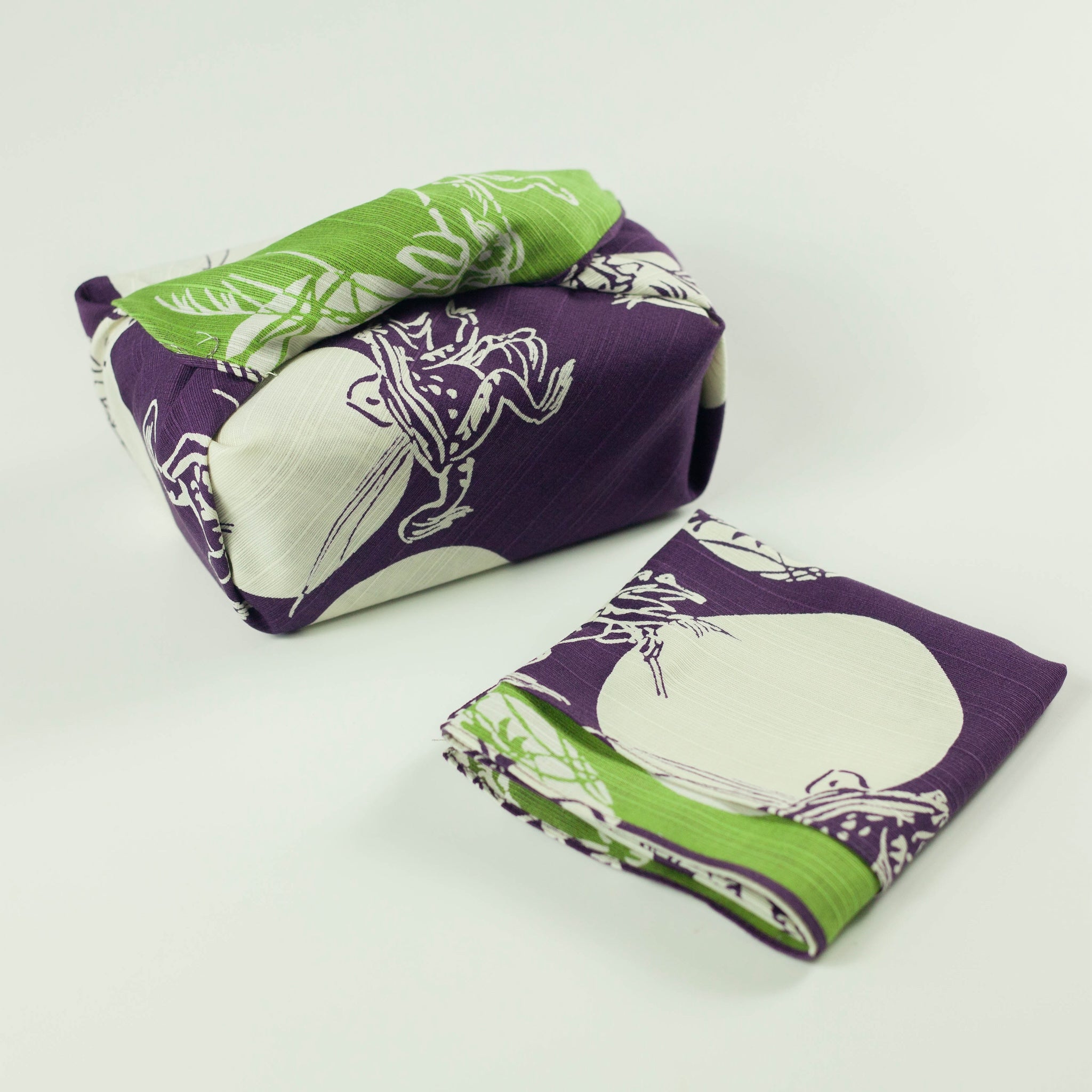 Chojyugiga Reversible Furoshiki 50cm | Purple & Green