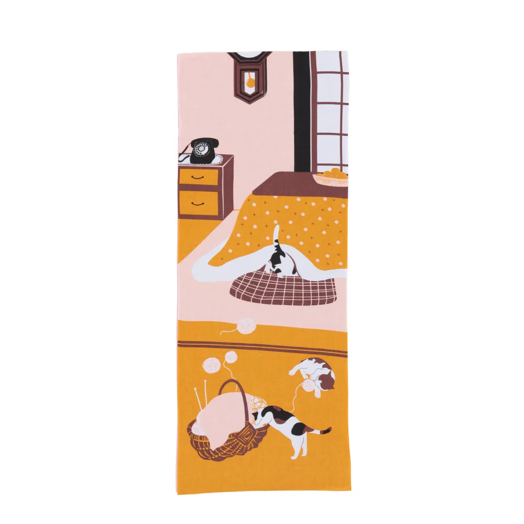 Kotatsu Neko Tenugui