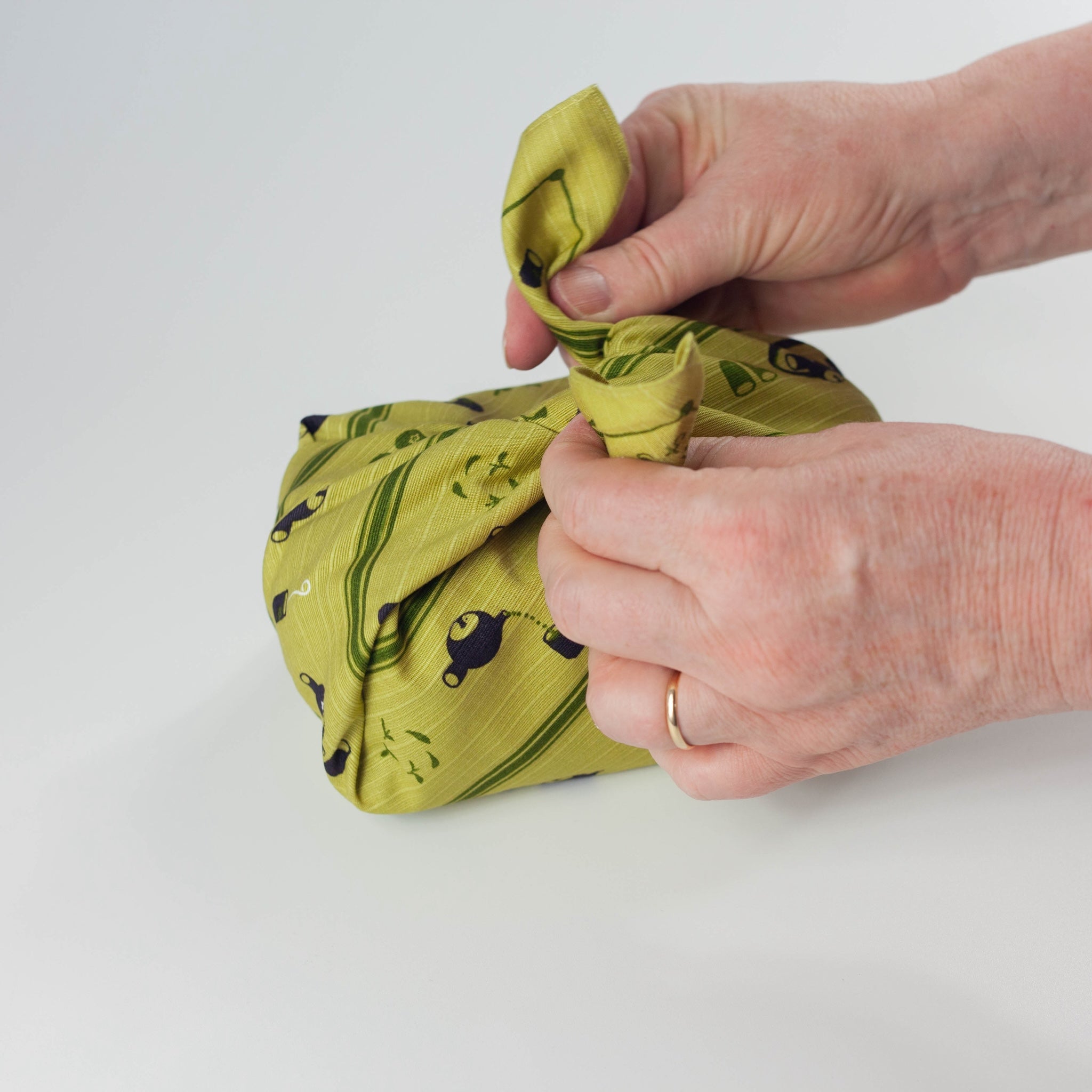 Tea Time Furoshiki 50cm