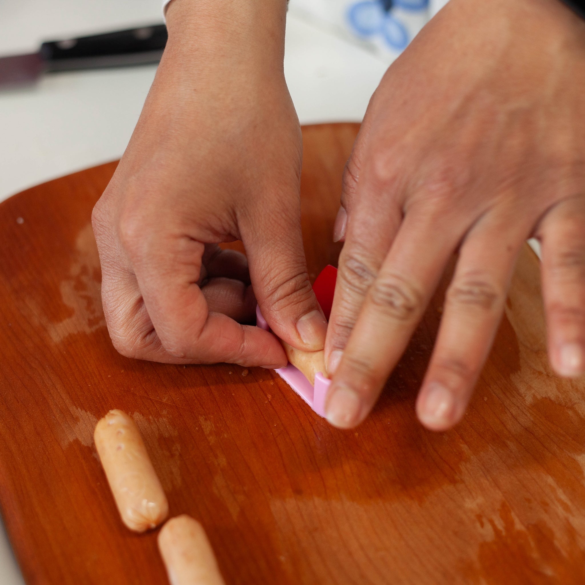 Hello Kitty Sausage Cutter