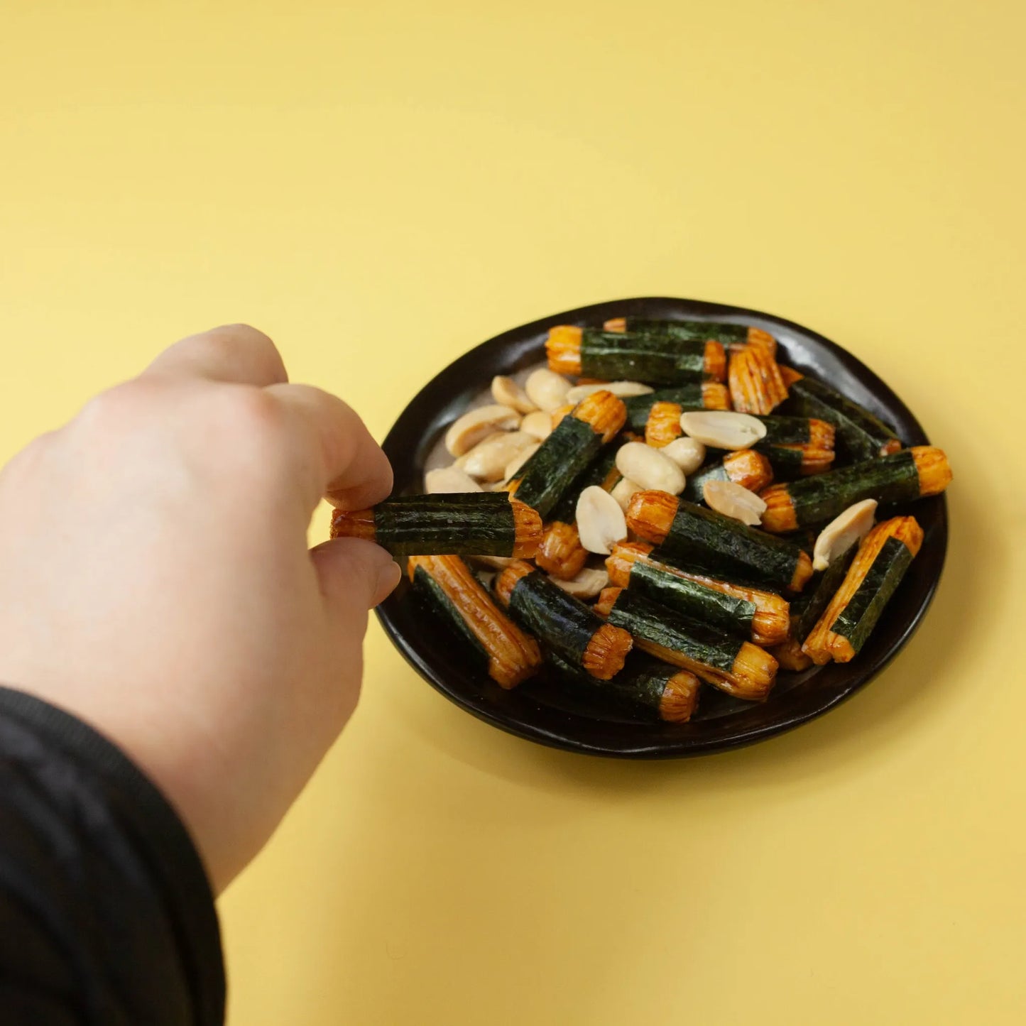 Kameda Noripea | Seaweed & Peanut Rice Crackers (85g)