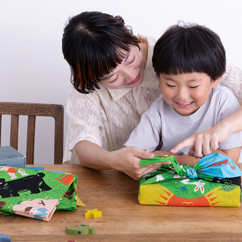 Cochae Musubi Furoshiki 70cm | Folk Tales, Mountain Edition (green)