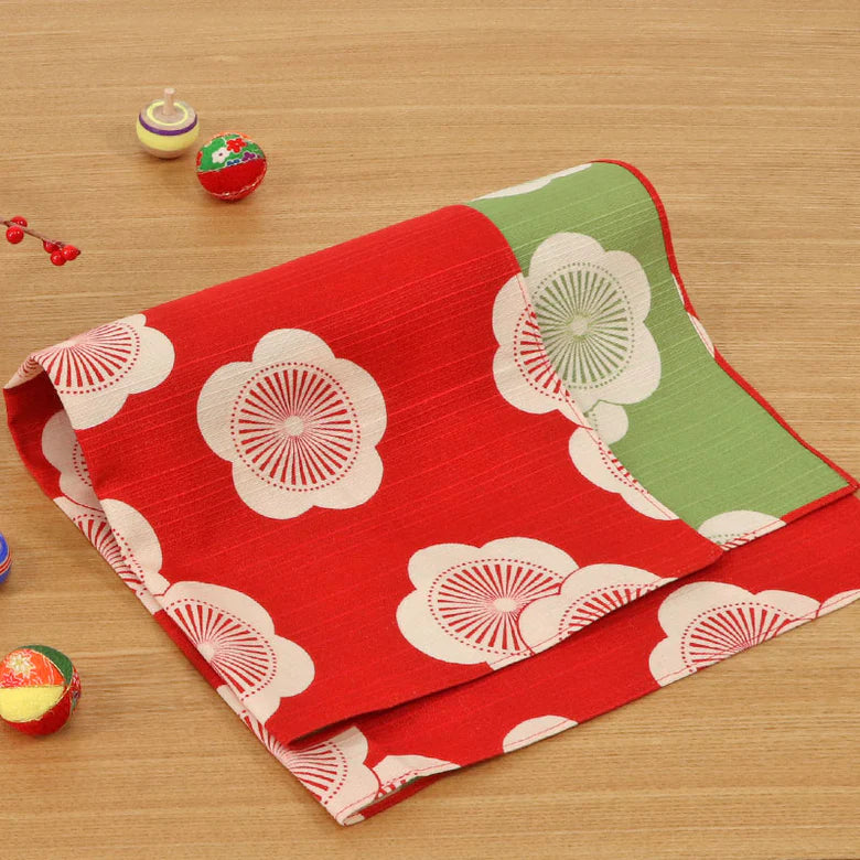 Isa Monyo Reversible Furoshiki 48cm | Ume Rot und Grün 