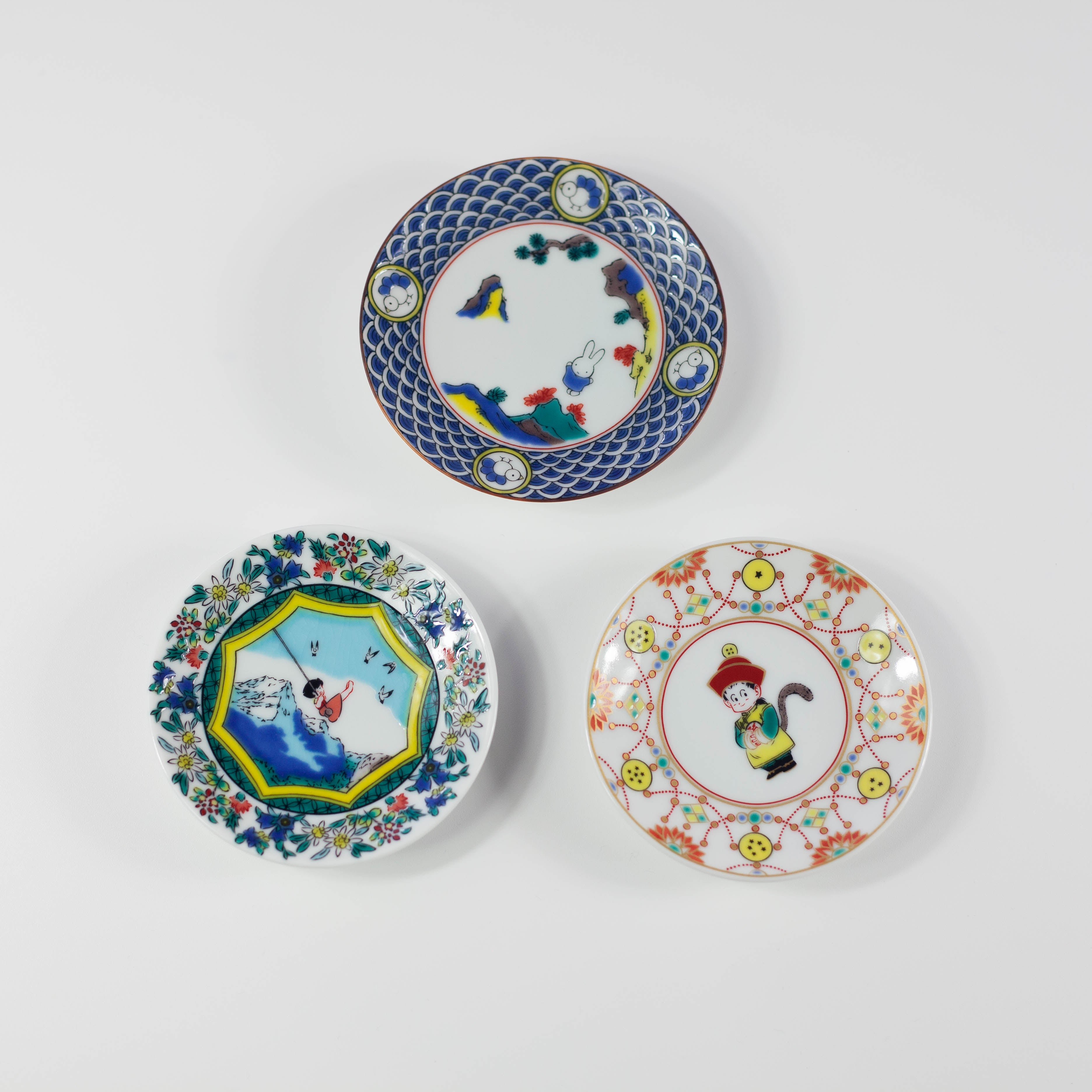 Plato pequeño Miffy Kutani Ware