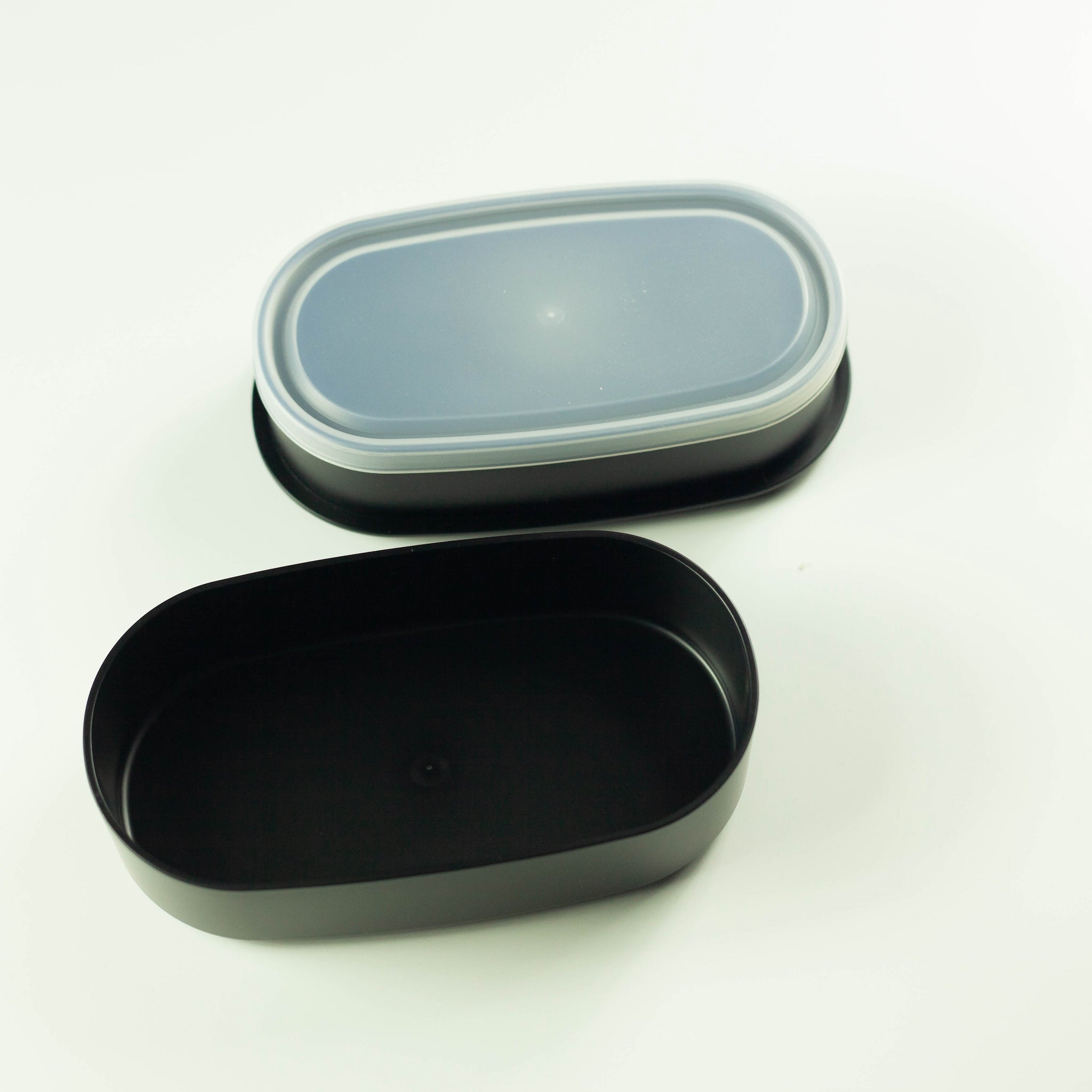 Oka's Oval Bento Box | 830ml