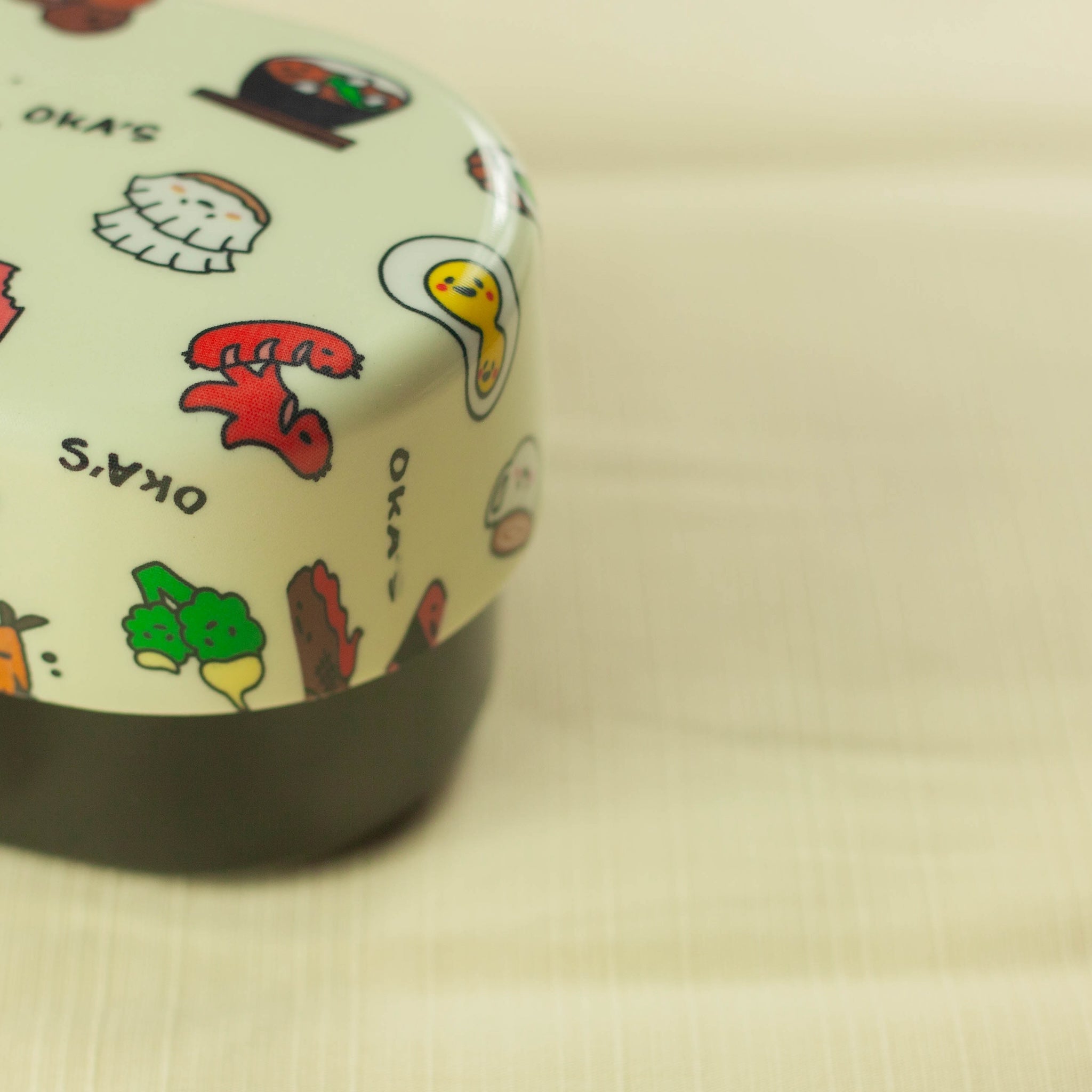 Oka's Oval Bento Box | 830ml