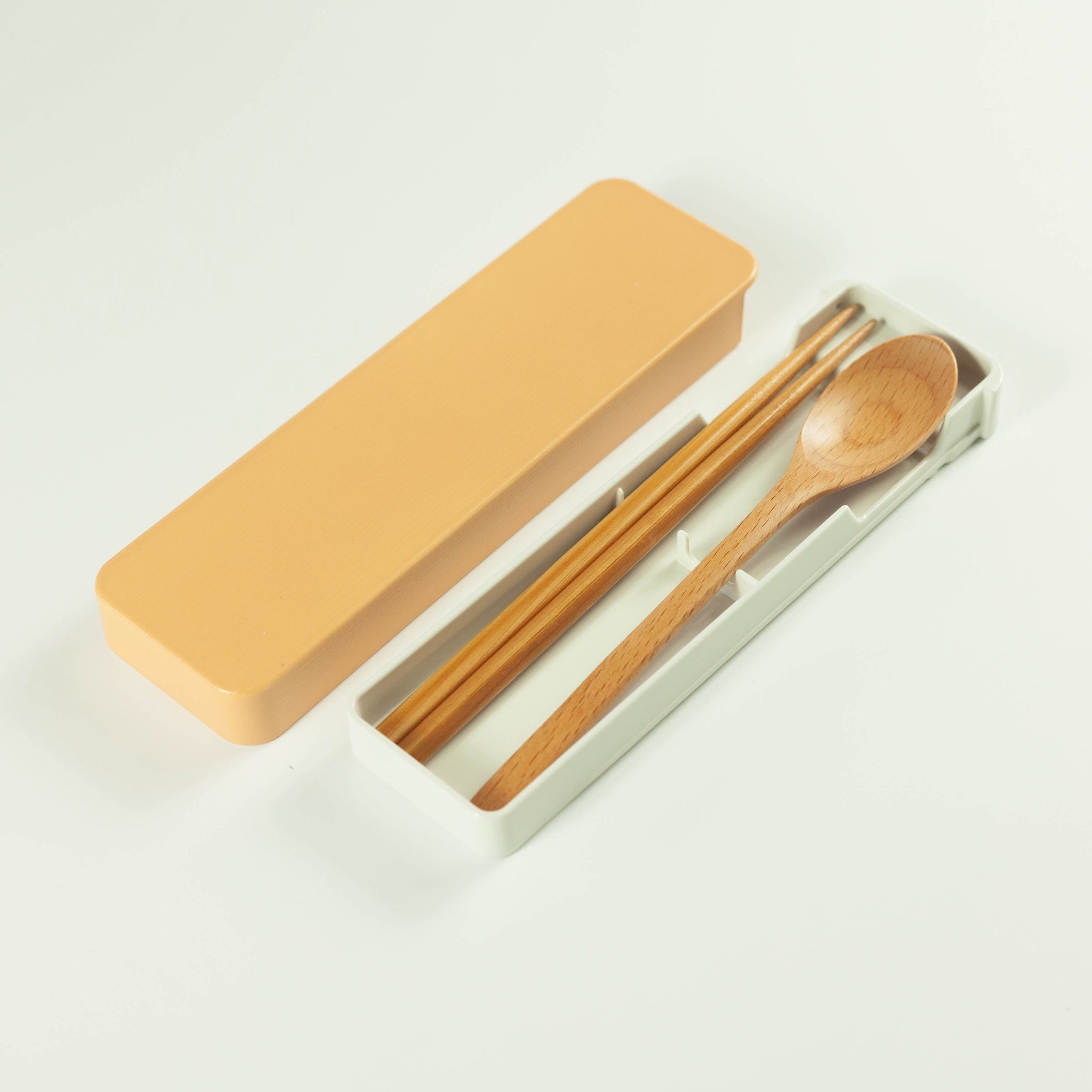 Essstäbchen- und Löffel-Set aus Holz | Beige