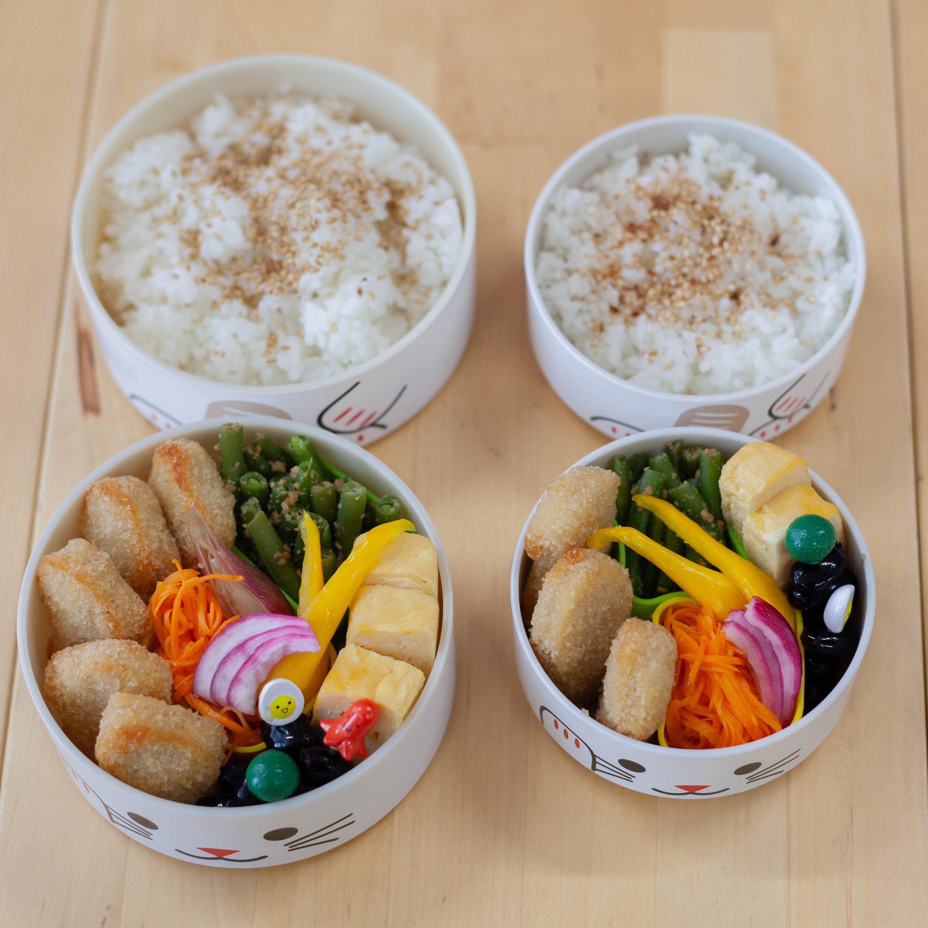 Kokeshi Bento Box | Maneki Neko Black