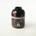 Bento Kokeshi | Maneki Neko Negro