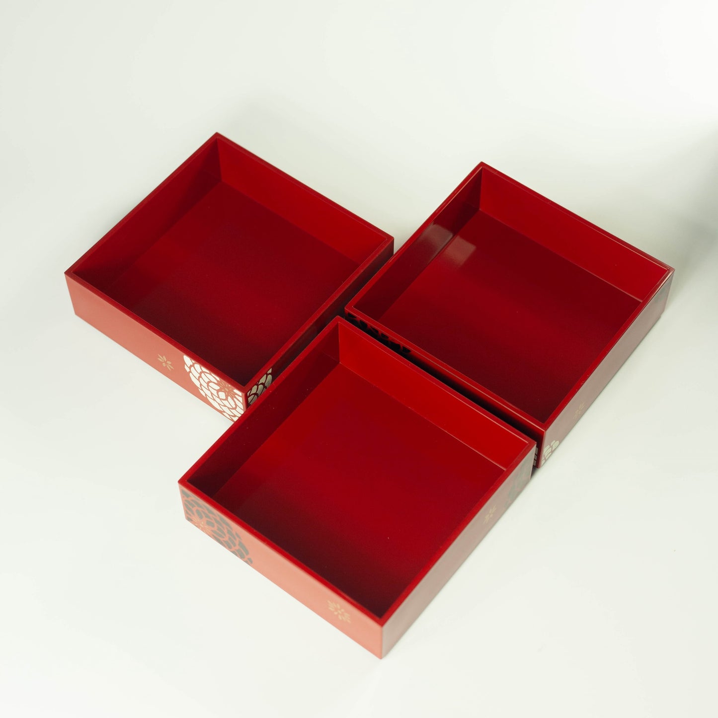Caja de picnic de tres niveles Ojyu, mediana | Roja (15 cm) 