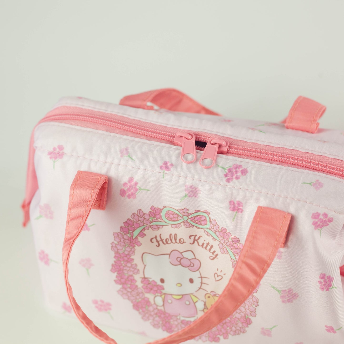 Hello Kitty Insulated Bag | Water Colors