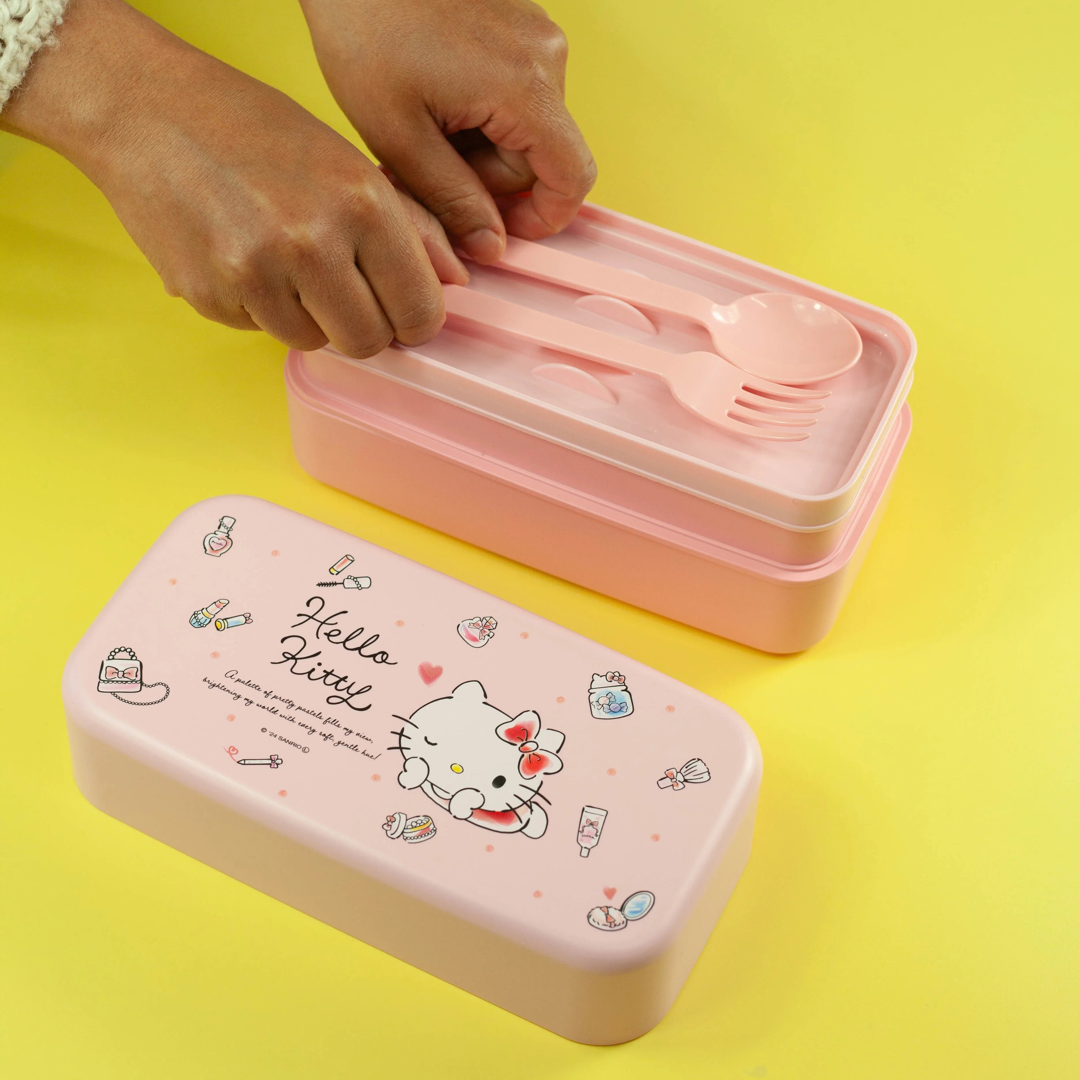 Hello Kitty Jumbo Bento Box | Water Colors