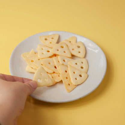 Cheeza Camembert Cheese Crackers (32g)