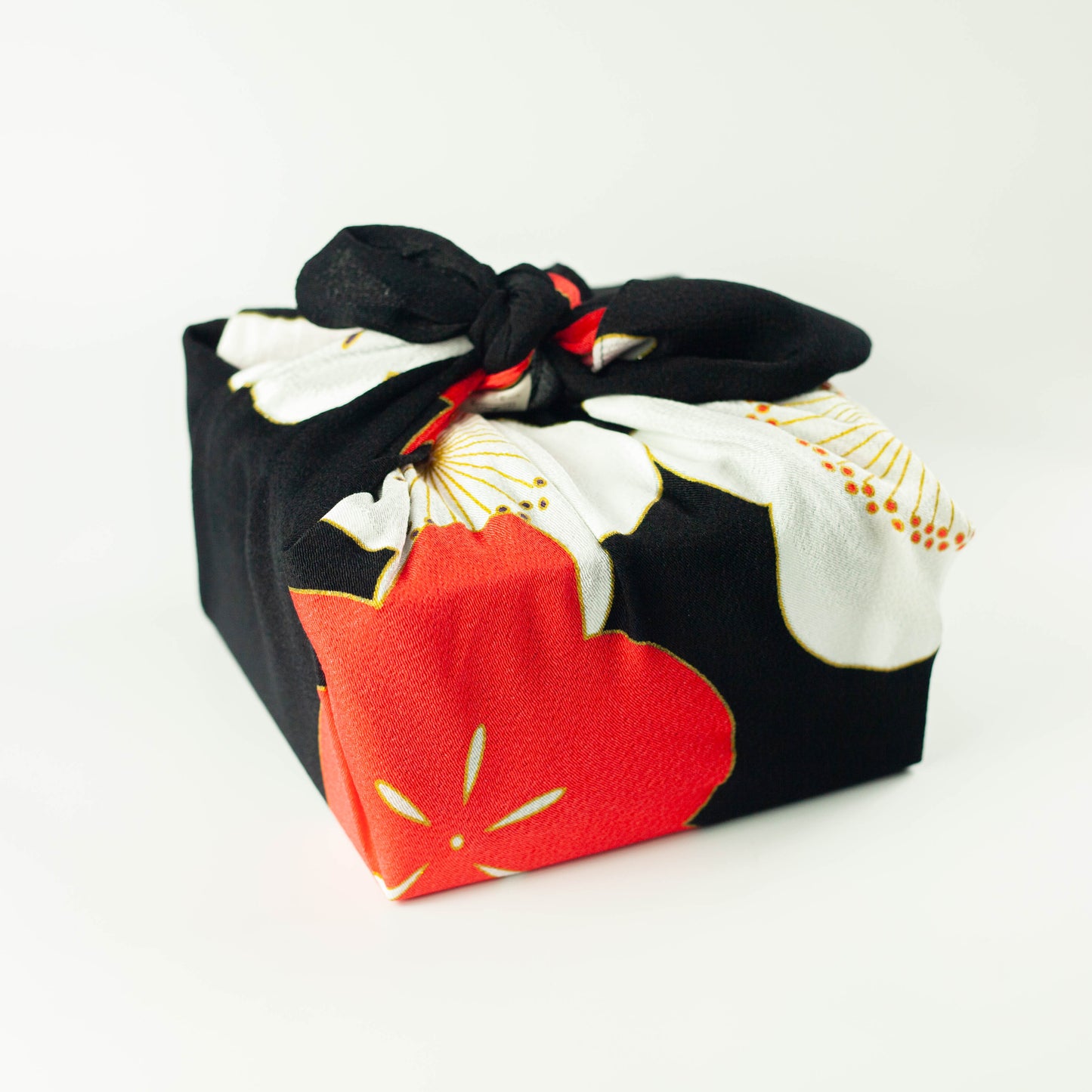 Kasane Ume Furoshiki 68cm | Black