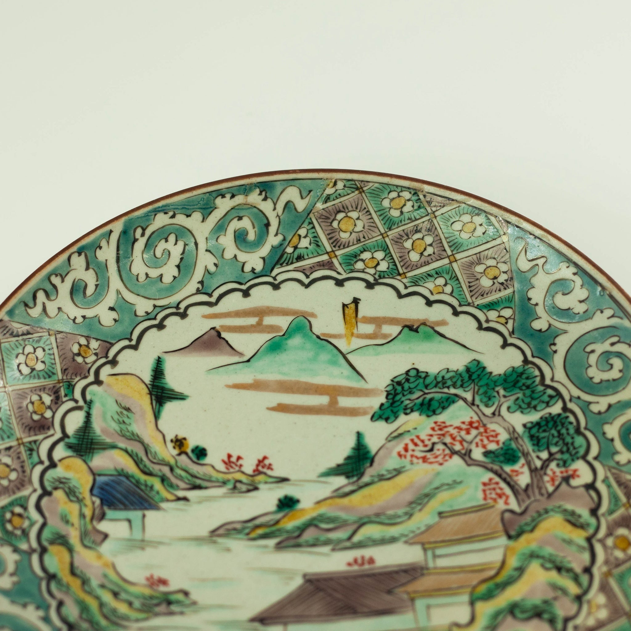 Placa Kutaniyaki de la era Meiji de 1900