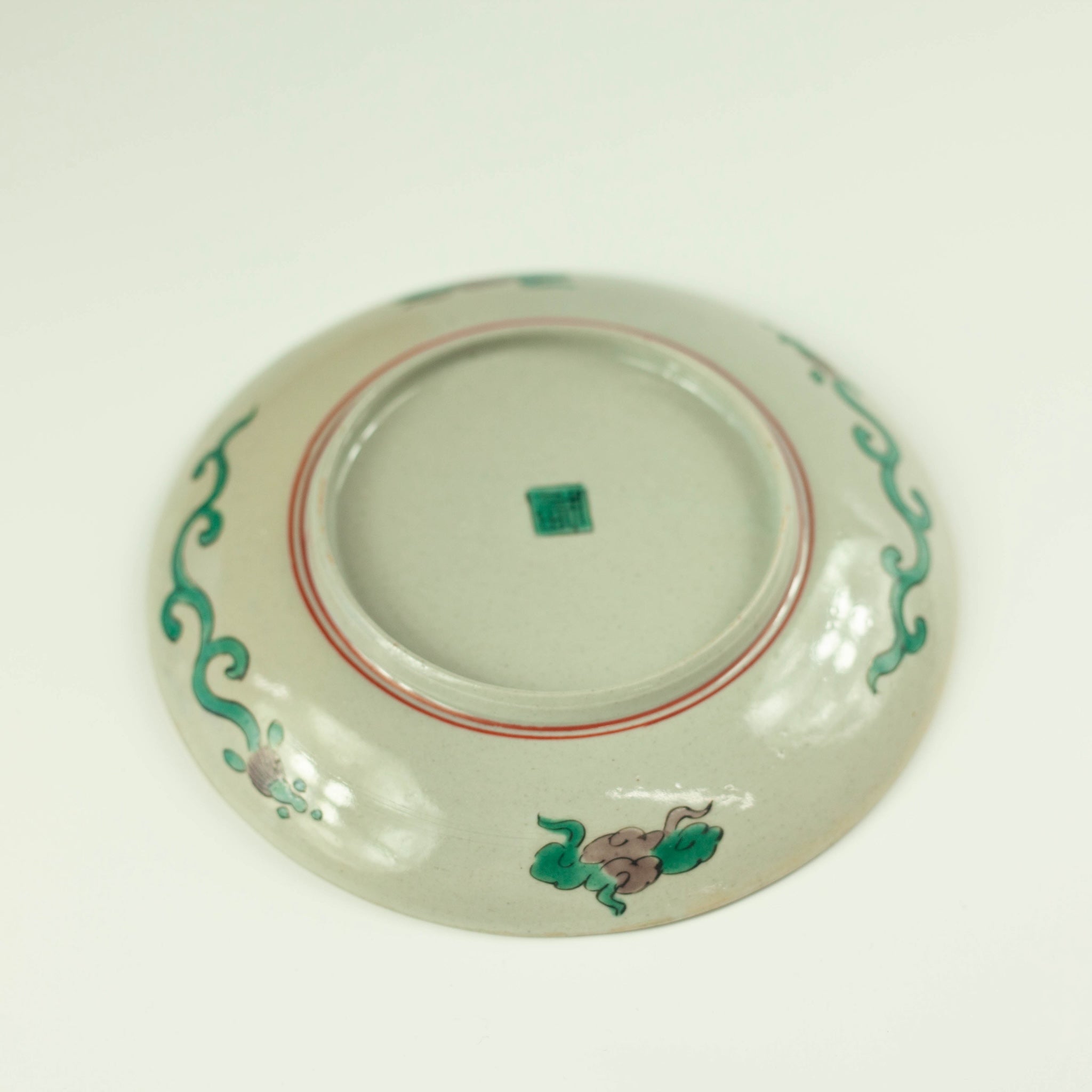 Placa Kutaniyaki de la era Meiji de 1900