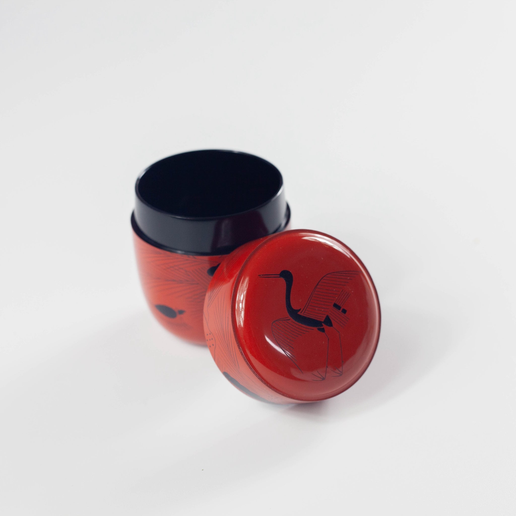 Handmade Lacquered Tea Canister | Horai-e