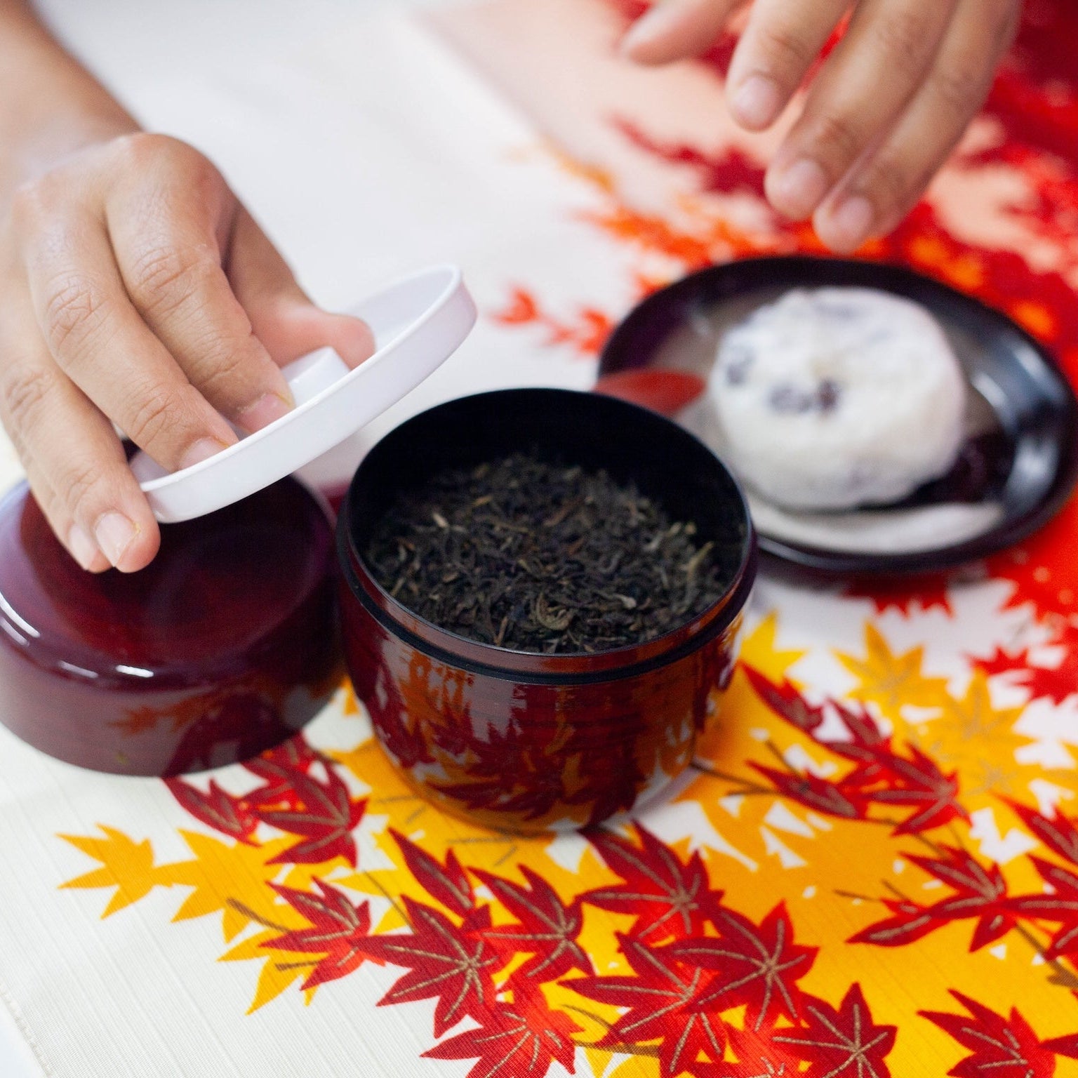 Keyaki Mokume Tea Canister (260mL)