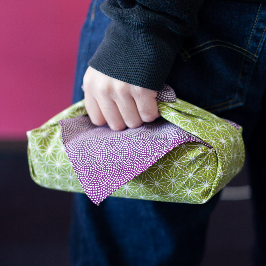 Furoshiki de doble cara de 50 cm | Asanoha Nami morado y verde