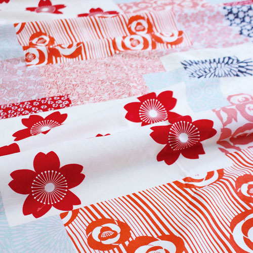 Isa Monyo Patchwork Flowers Furoshiki 150 cm