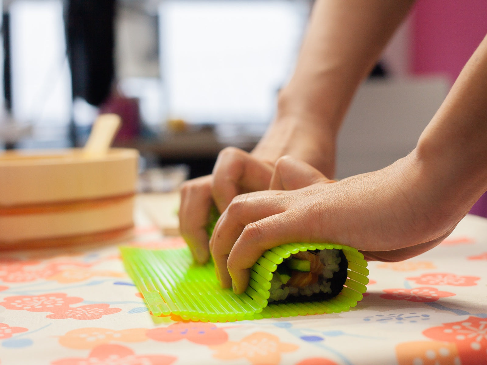 Plastic Professional Sushi Rolling Mat (Sudare) - Beige Color - HAS