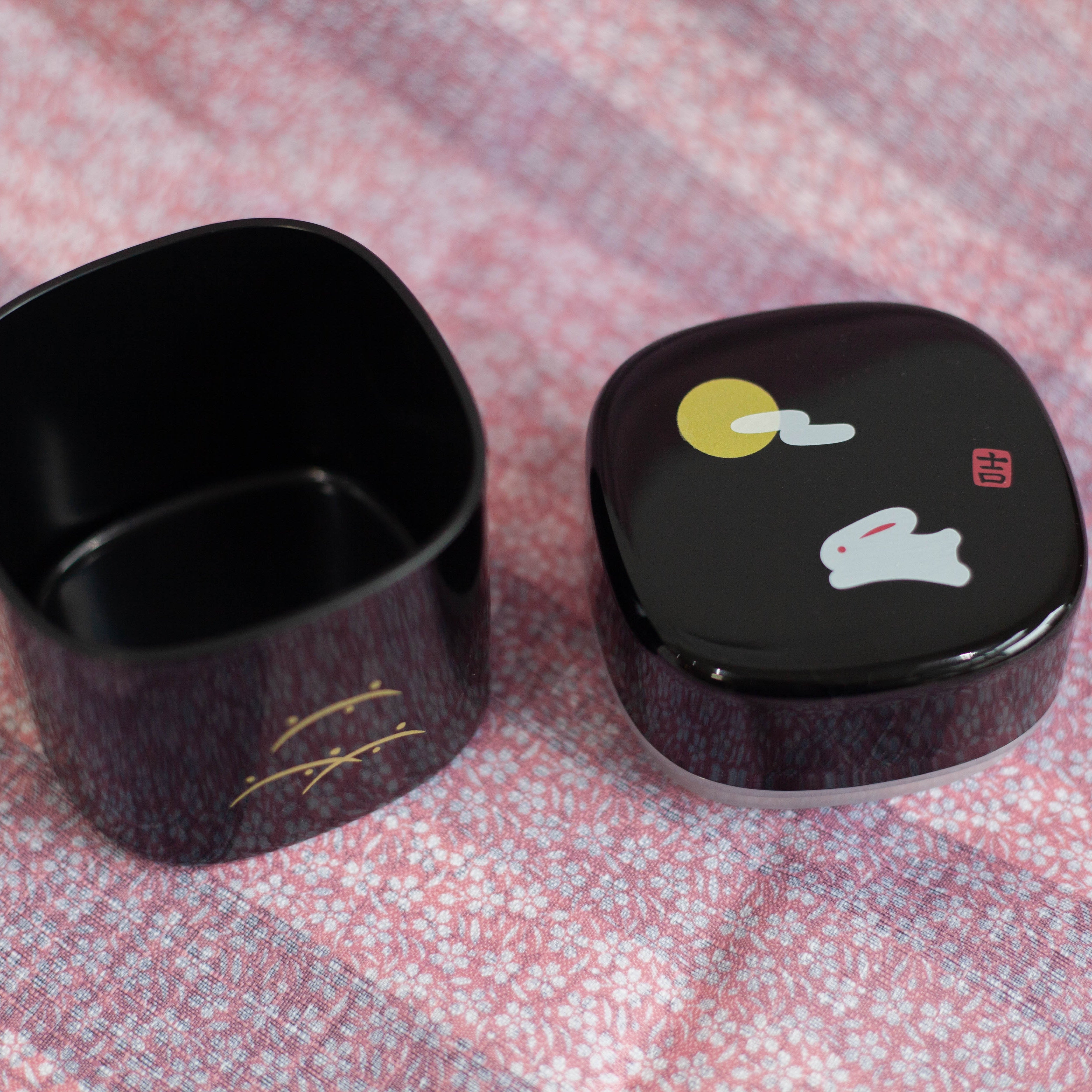 Usagi Hills Black Tea Canister | Small (300mL)