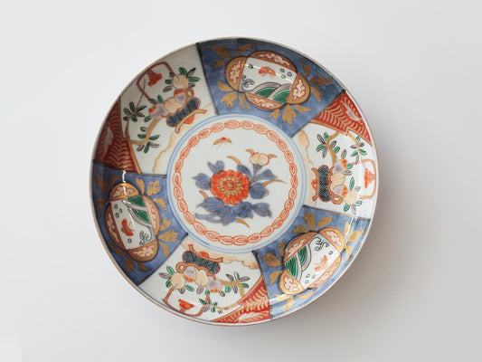 Edo-era (1860) Nishiki Plate | Chrysanthemum and Peach