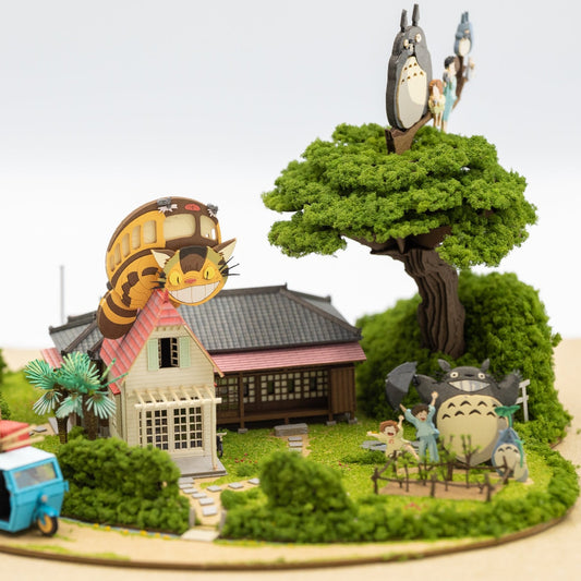 Ghibli Miniatur-Diorama | Eine ganze Menge Totoro 