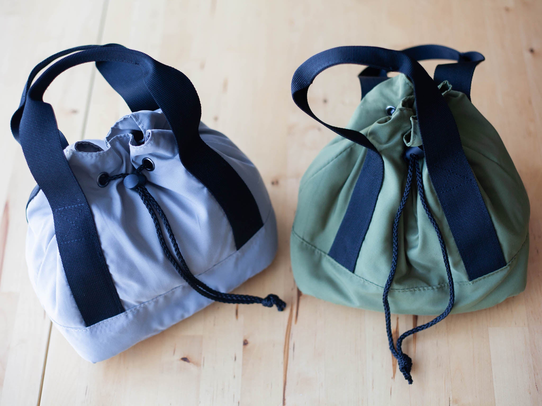 Bolsa térmica con cordón | Gris claro