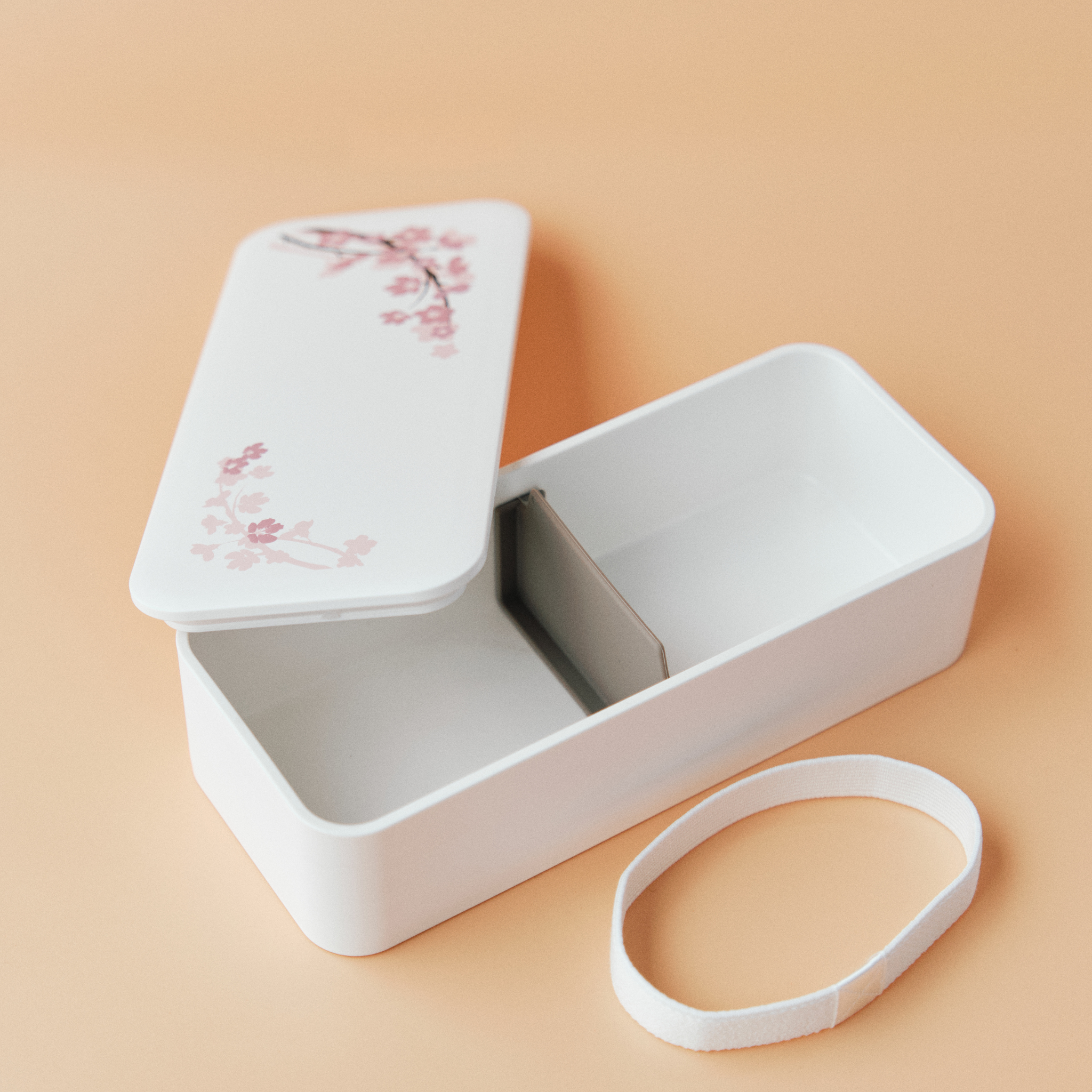 Sakura One-tier Slim Bento Box (550mL) | White