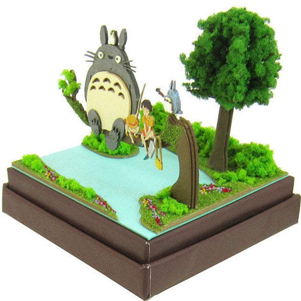 Miniatuart | My Neighbor Totoro : Satsuki and Mei by Sankei - Bento&co Japanese Bento Lunch Boxes and Kitchenware Specialists